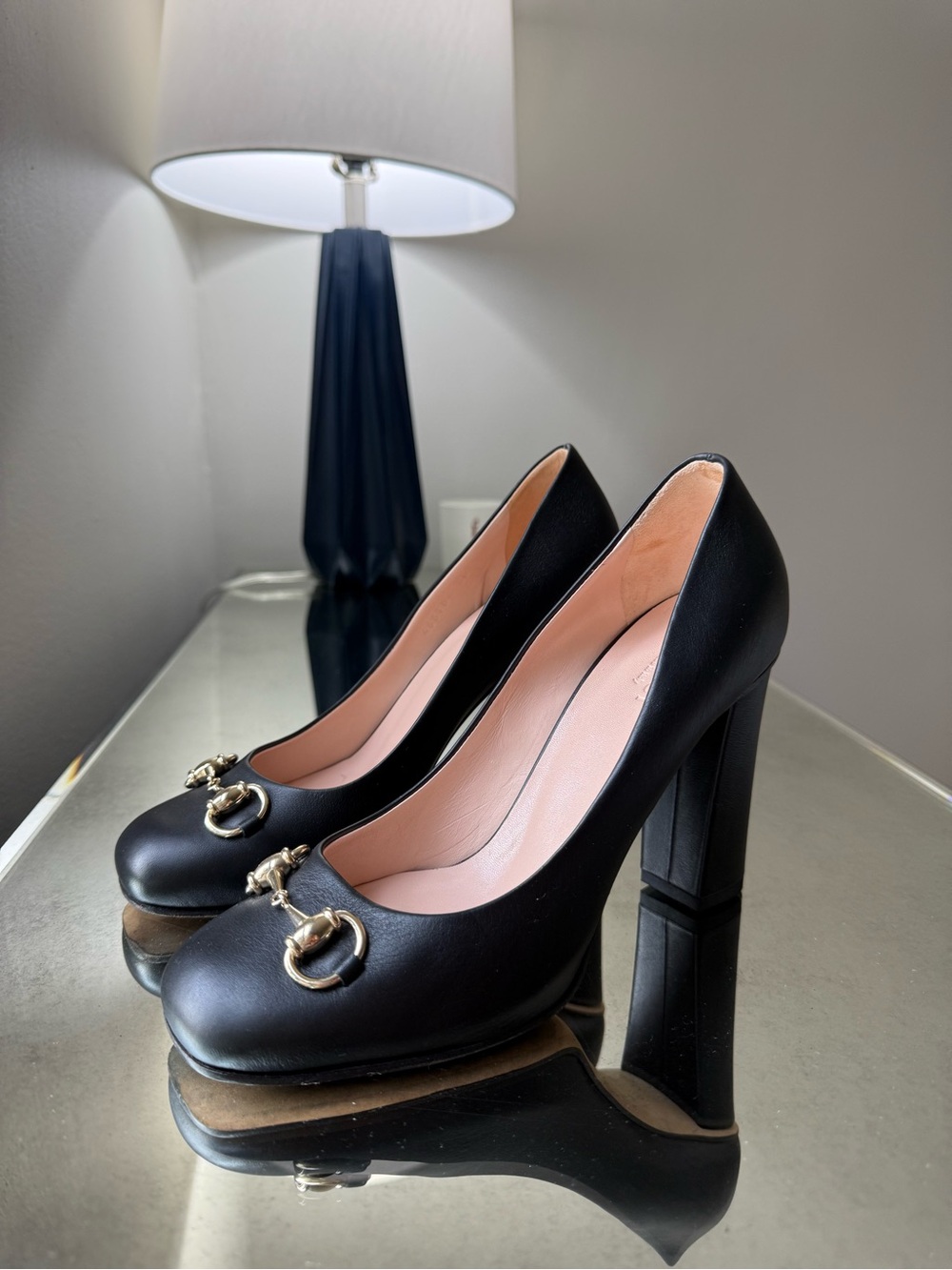 Gucci Black Leather Block Heel Pumps with Gold Horsebit , Size 7.5 ( 38) - Picture 8 of 9